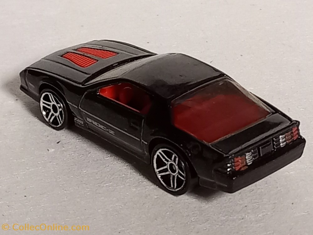 '85 Camaro modeles reduits voitures chevrolet 85 camaro