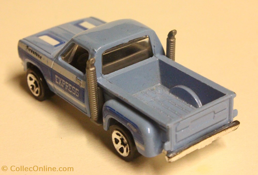 Dodge Pickup 2 modeles reduits voitures dodge pickup
