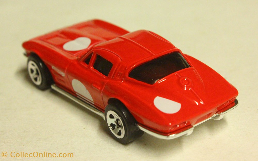 '64 Corvette StingRay 2 modeles reduits voitures chevrolet 64 corvette stingray