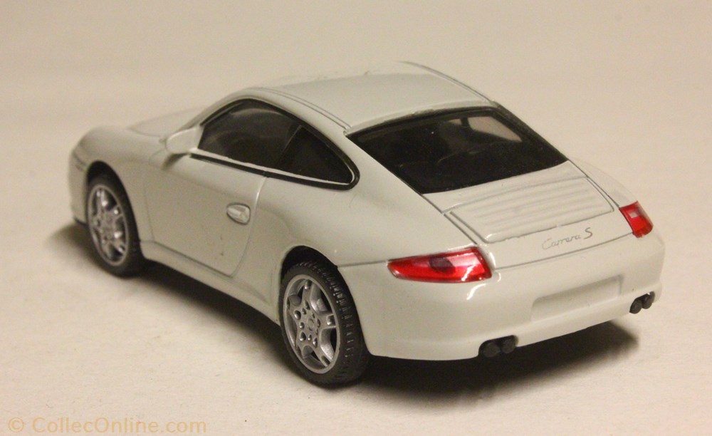 modele reduit voiture porsche 911 carrera 997