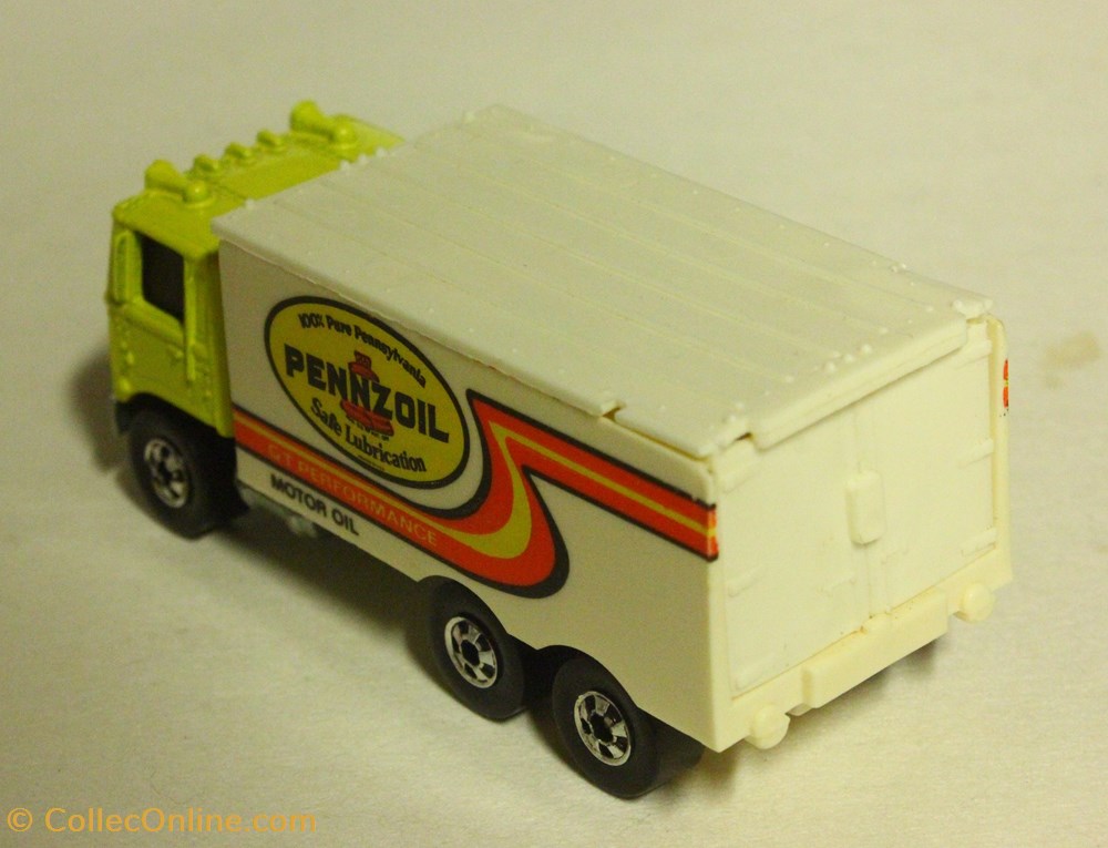 Hiway Hauler Pennzoil 2 modeles reduits voitures hiway hauler pennzoil