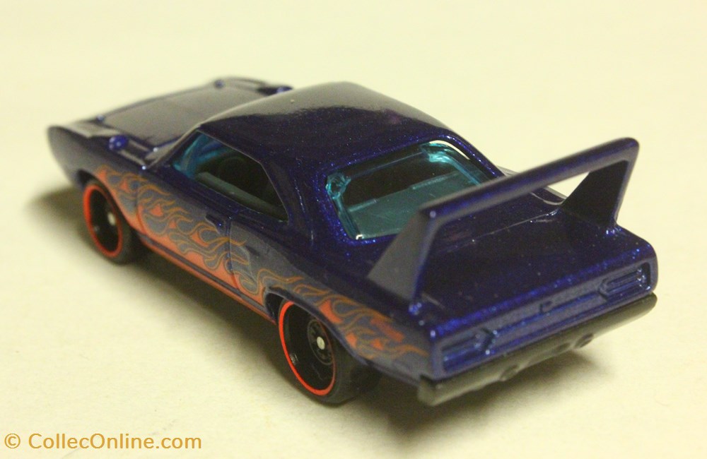 Plymouth Superbird 2 modeles reduits voitures plymouth superbird