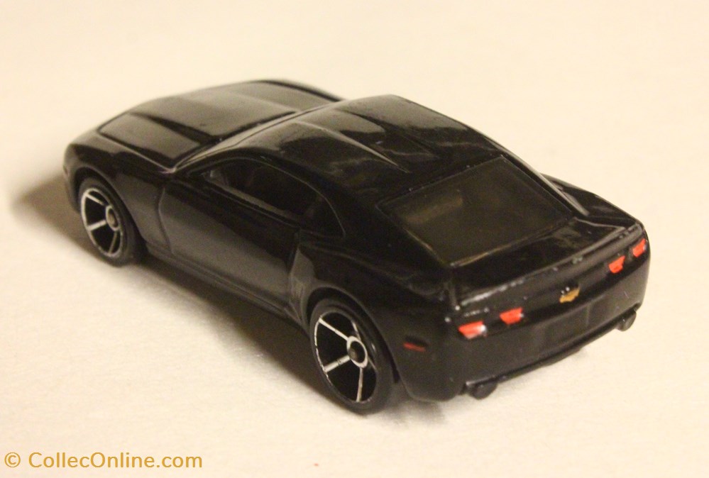 Chevy Camaro 2 modeles reduits voitures chevrolet chevy camaro