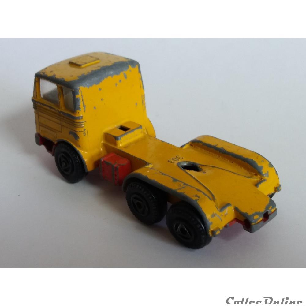 modele reduit voiture mercedes camion