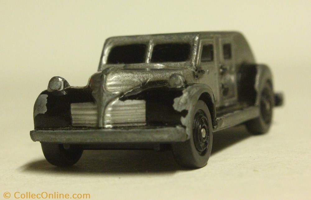 modele reduit voiture hasbro dc comics 1995 two face armored car