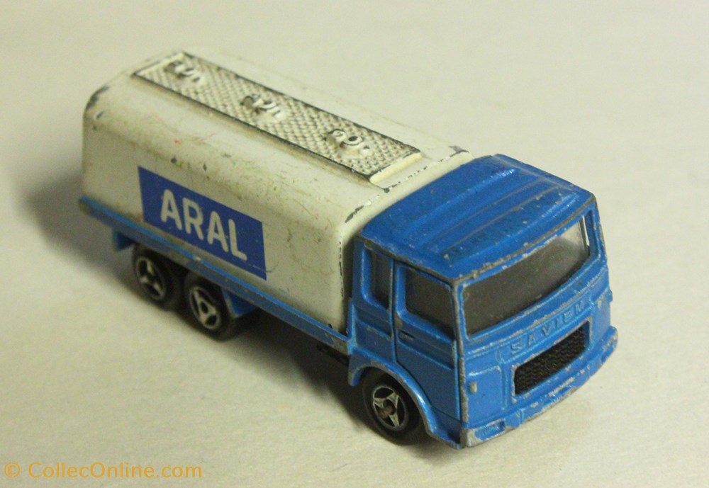 Saviem Aral modeles reduits voitures saviem aral
