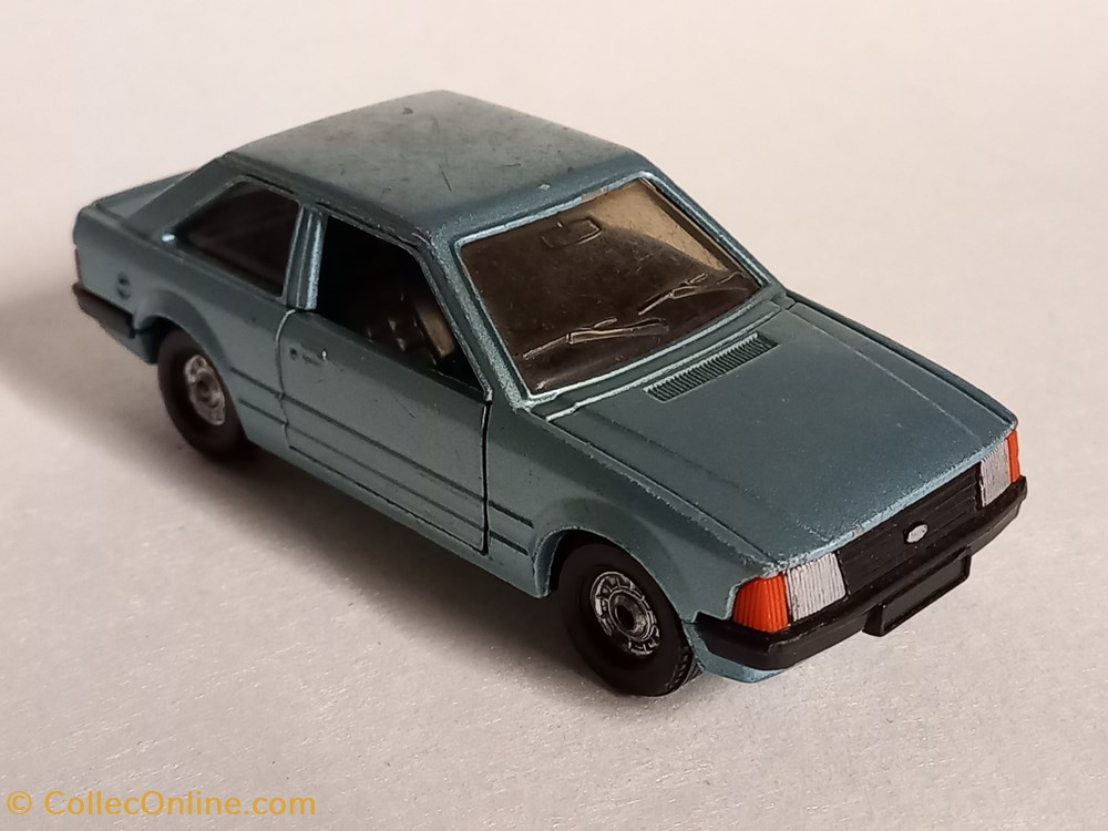 modeles reduits voitures ford escort