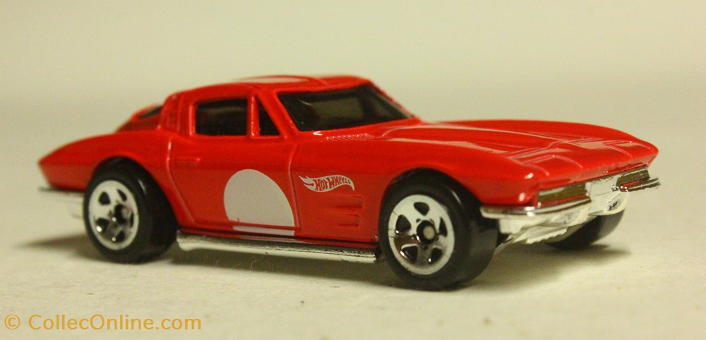 '64 Corvette StingRay 4 modeles reduits voitures chevrolet 64 corvette stingray