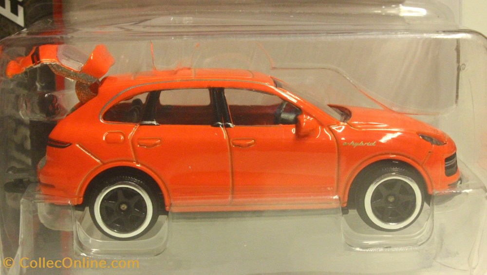 Porsche Cayenne Turbo S E-Hybrid modele reduit voiture porsche cayenne turbo s e hybrid