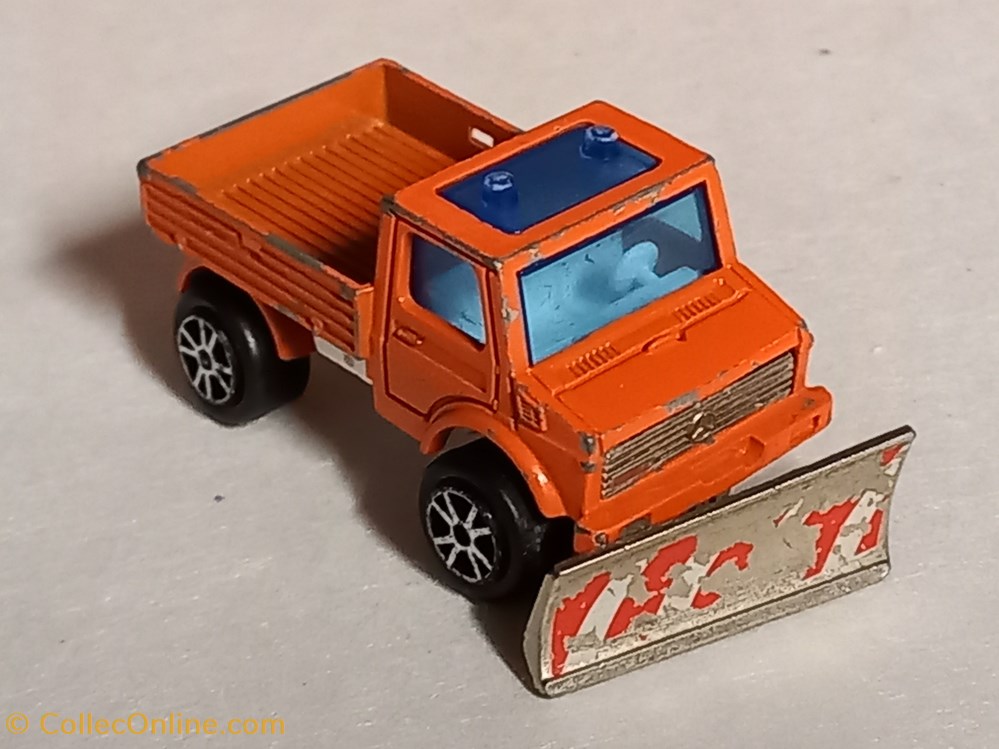 Unimog modeles reduits voitures mercedes unimog
