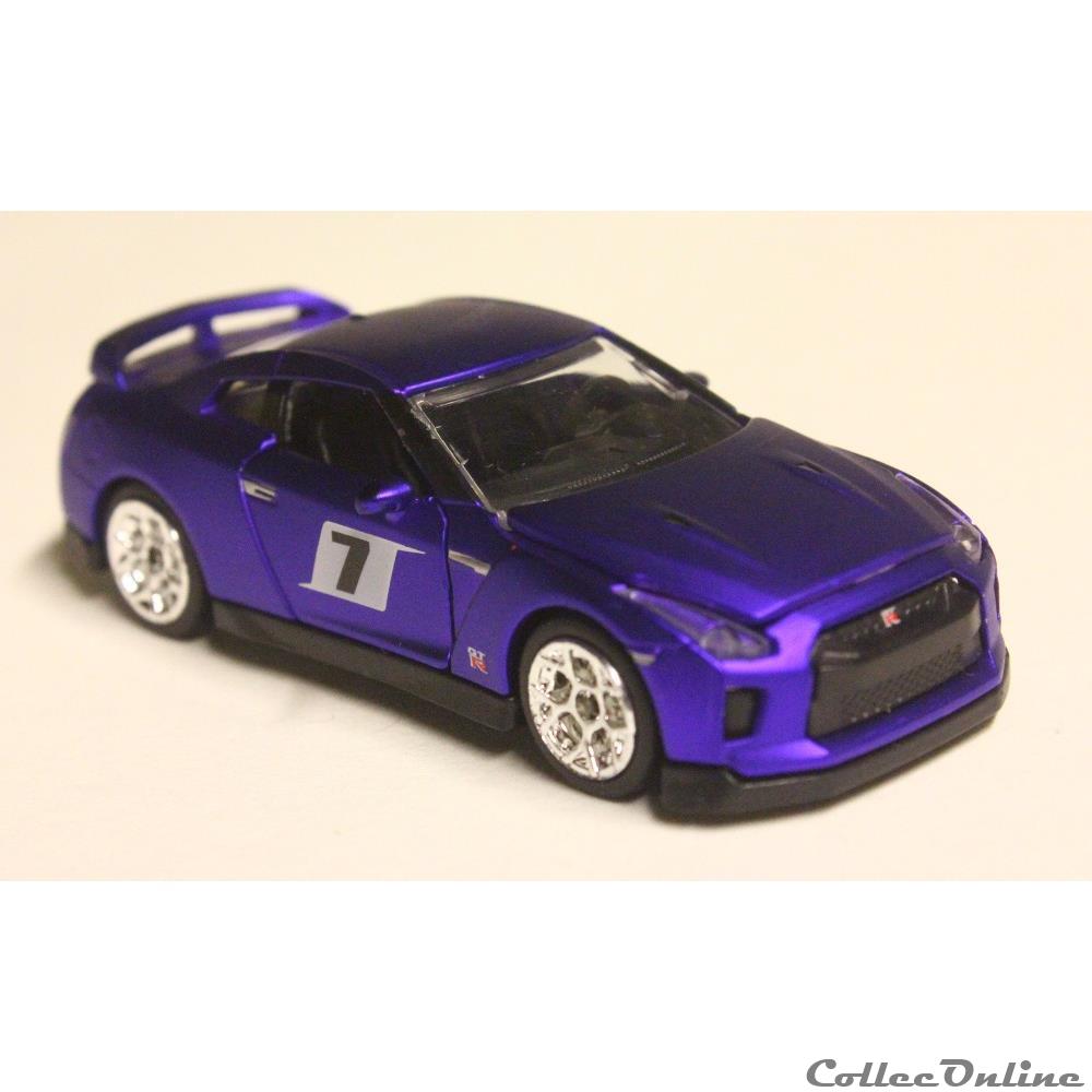modele reduit voiture nissan gt r