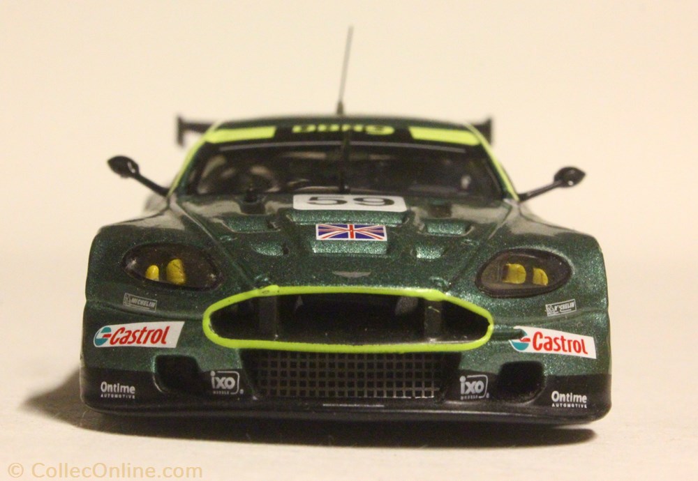modele reduit voiture aston martin dbr9