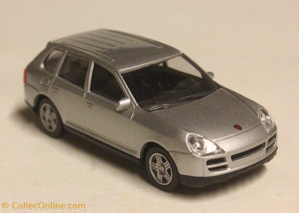 modele reduit voiture porsche cayenne