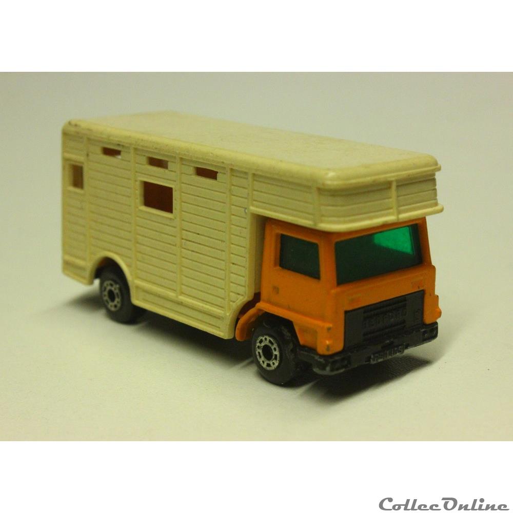 modele reduit voiture horse box