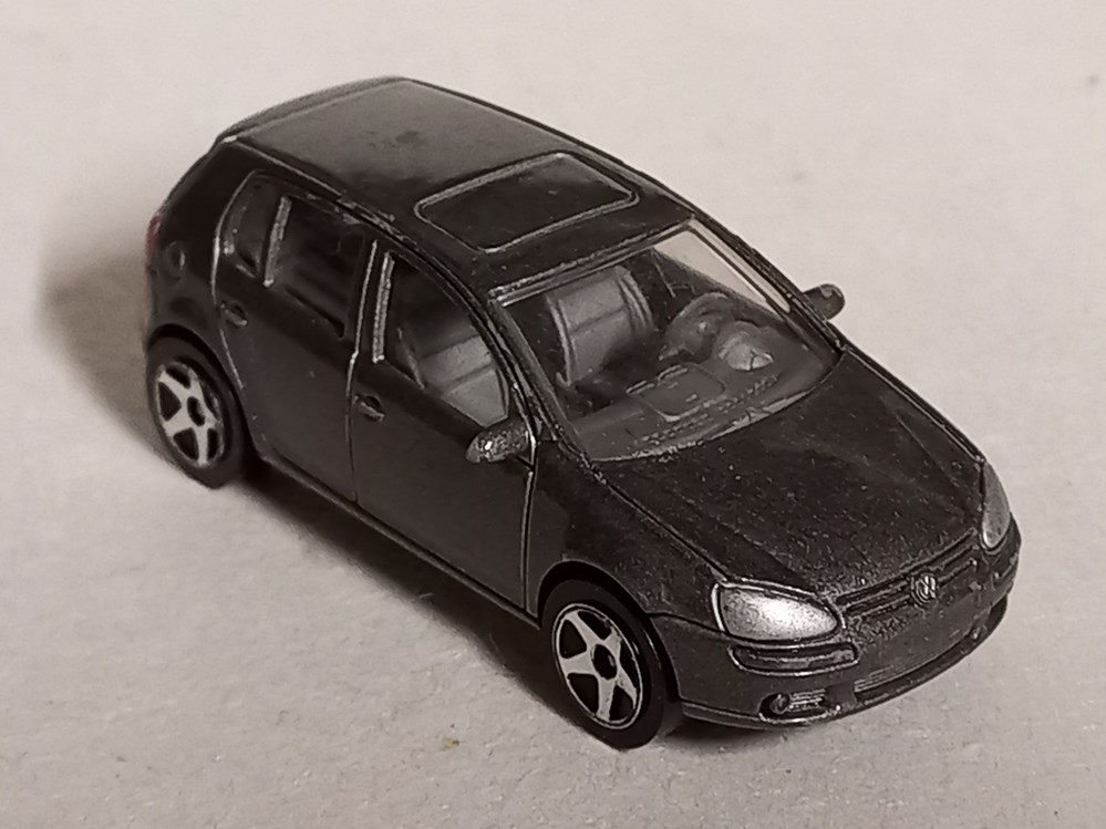 modeles reduits voitures volkswagen golf v