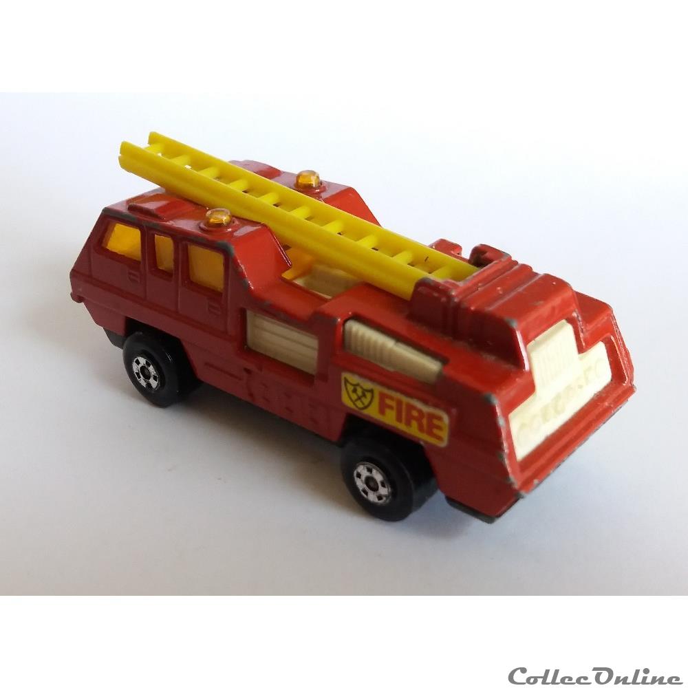 modele reduit voiture blaze buster 1975