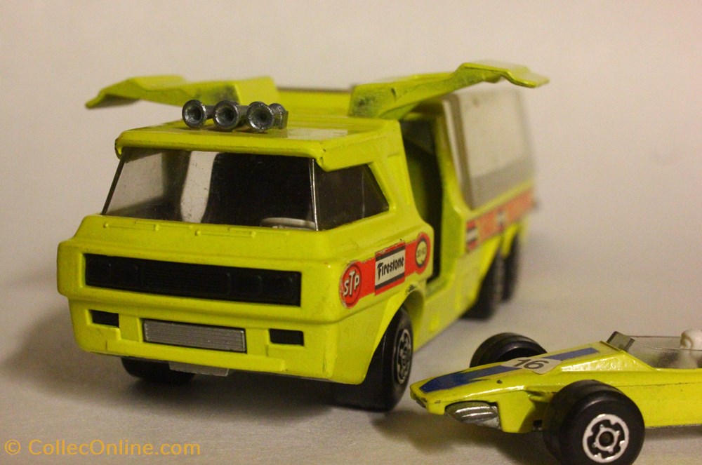 Racing Car Transporter 5 modeles reduits voitures racing car transporter