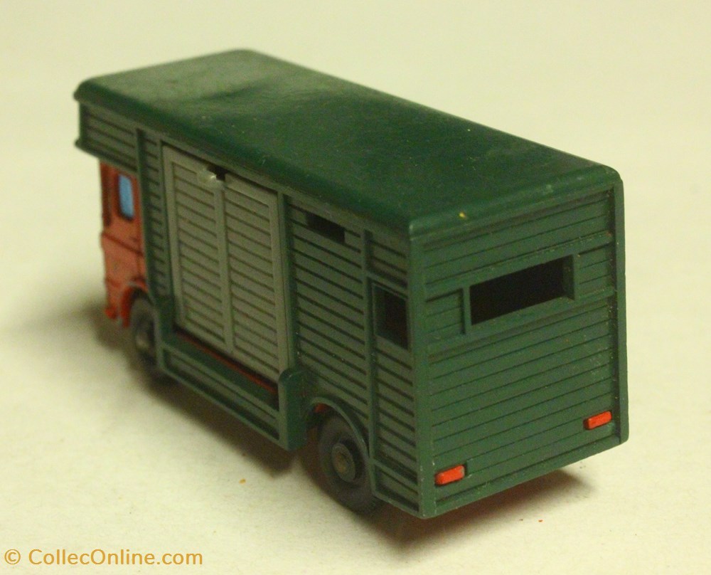 Horse Box 2 modeles reduits voitures horse box