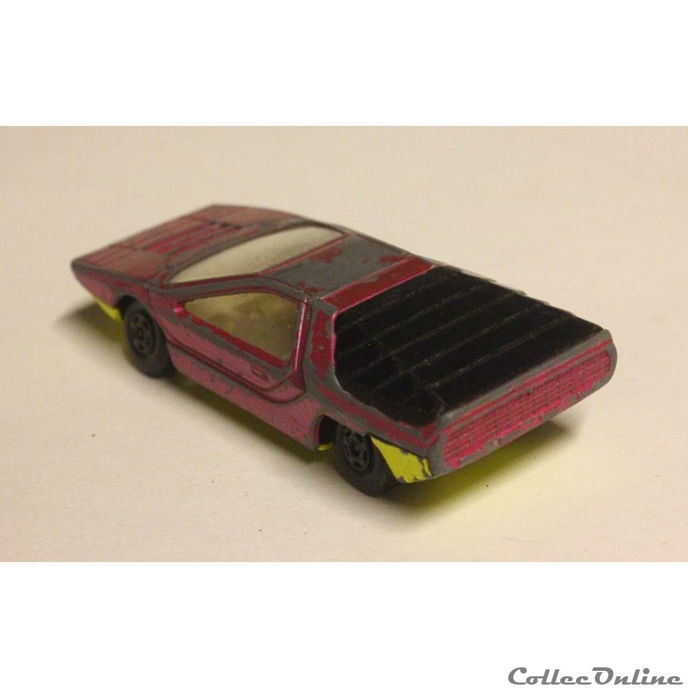 modele reduit voiture alfa carabo