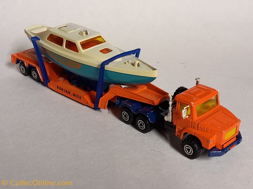 Scania porte-bateau modeles reduits voitures scania porte bateau