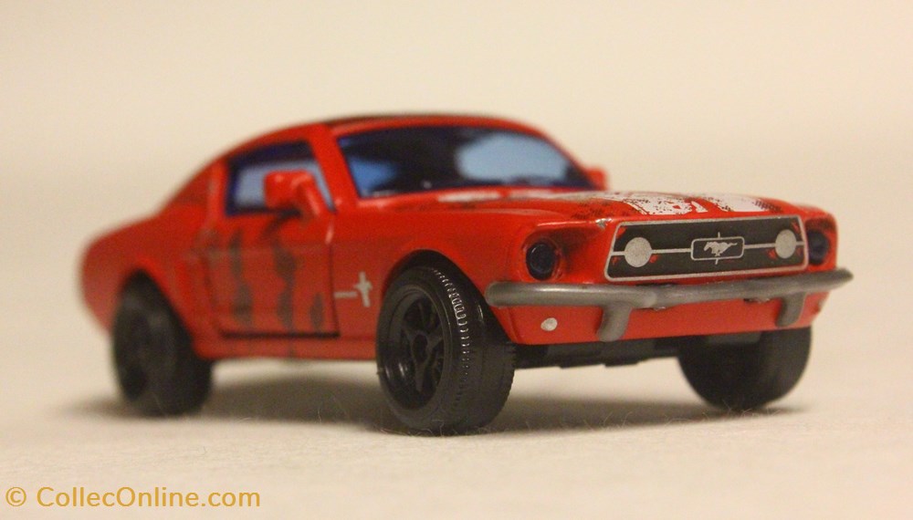 Ford Mustang 4 modele reduit voiture ford mustang