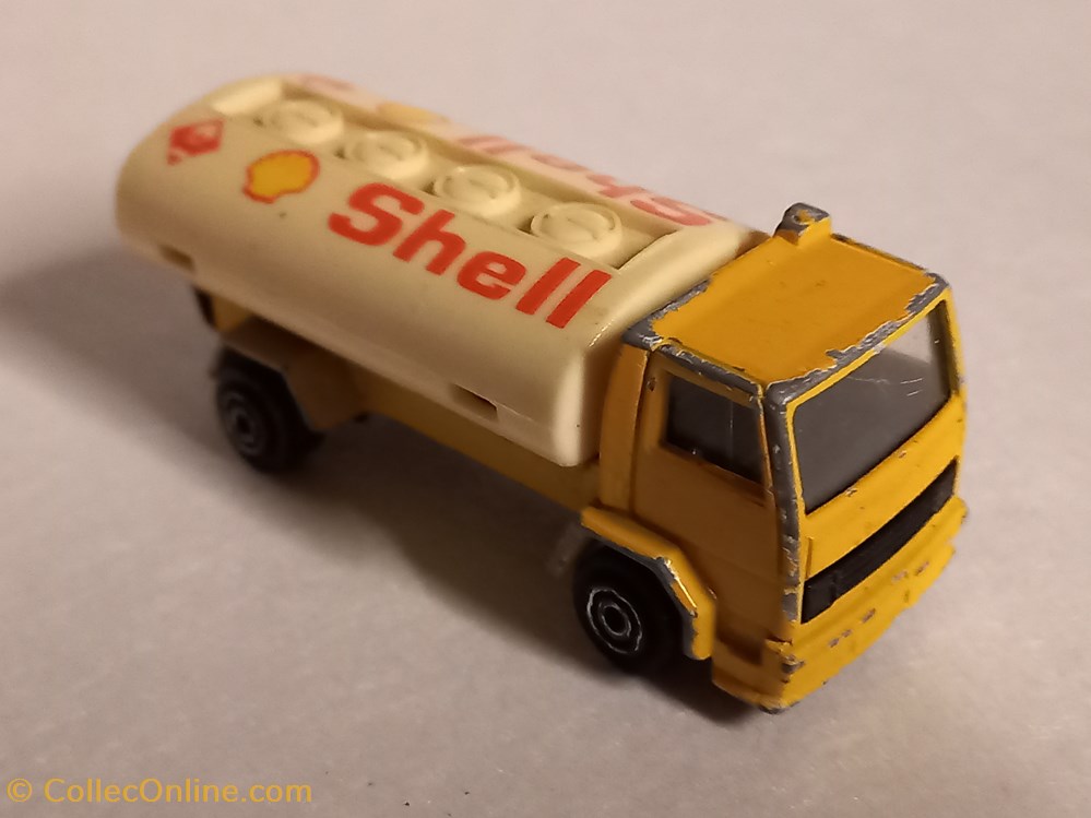 Ford Cargo Tanker modeles reduits voitures ford cargo tanker