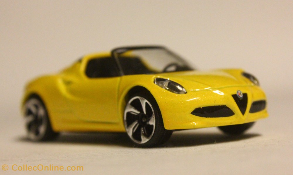 modele reduit voiture alfa romeo 4c spider