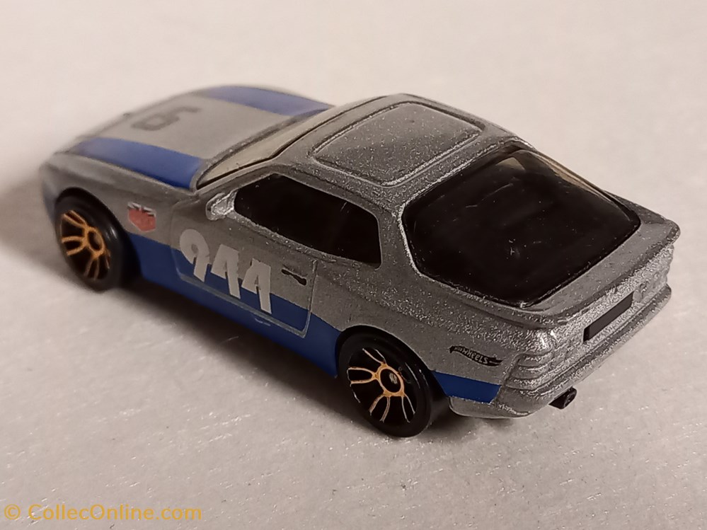 modeles reduits voitures porsche 944