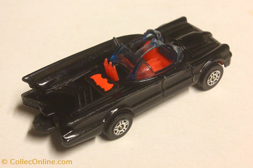 modeles reduits voitures batmobile
