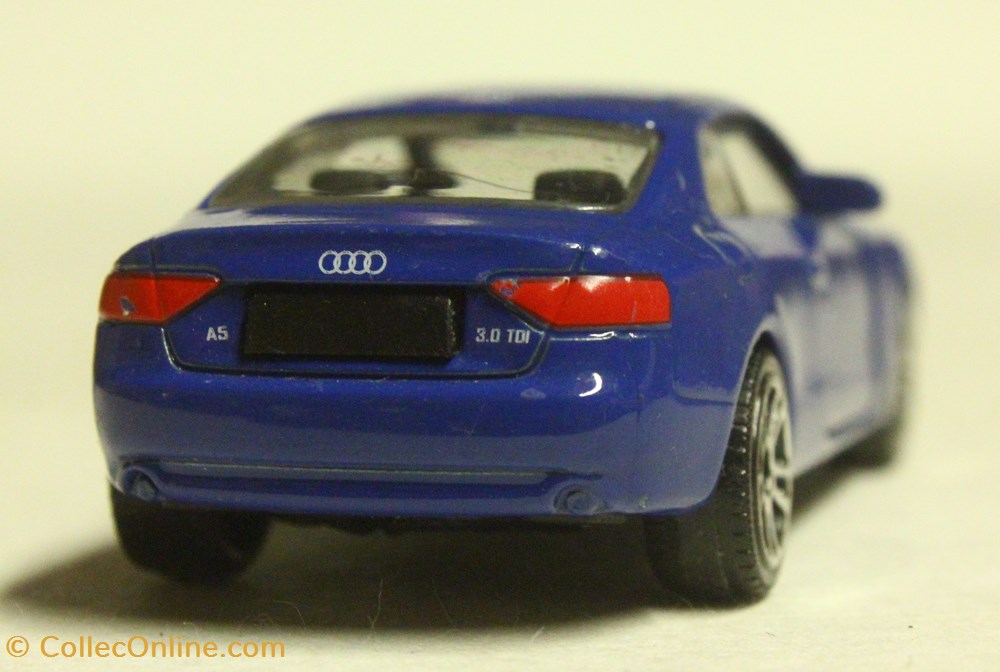 Audi A5 Coupé 4 modeles reduits voitures audi a5 coupe