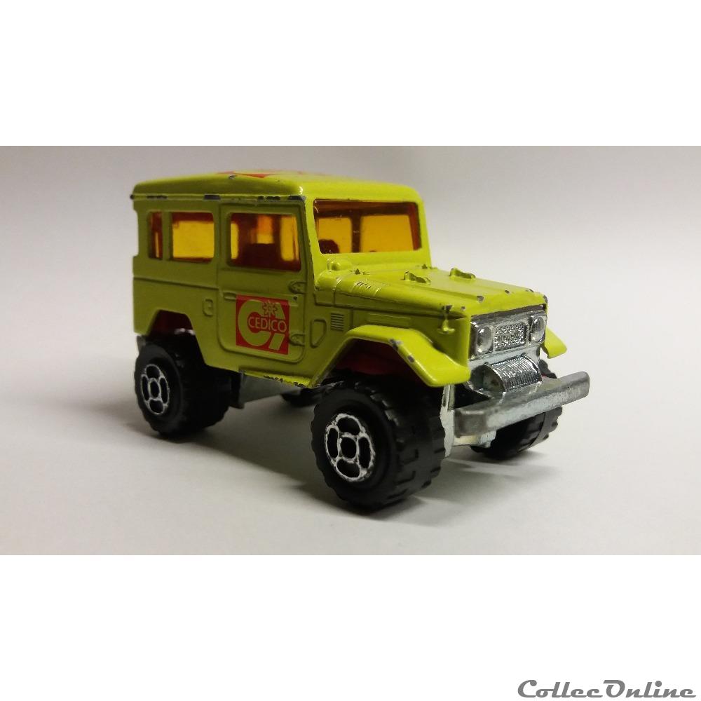 modele reduit voiture toyota land cruiser
