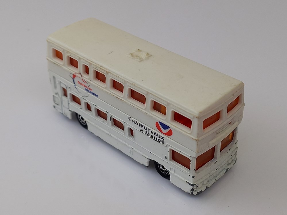 modeles reduits voitures british bus