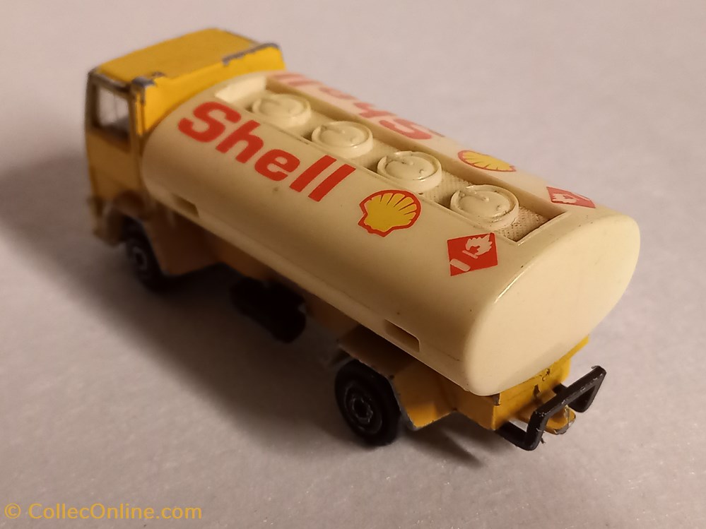 Ford Cargo Tanker modeles reduits voitures ford cargo tanker