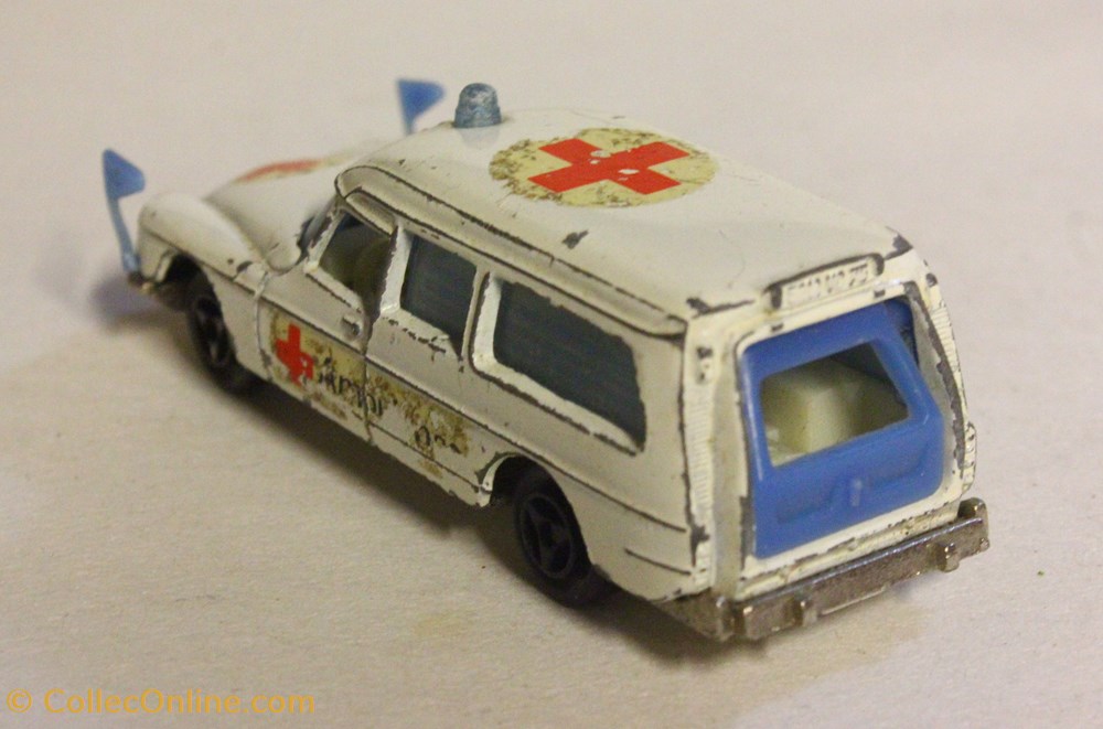 modeles reduits voitures citroen ds 21 ambulance