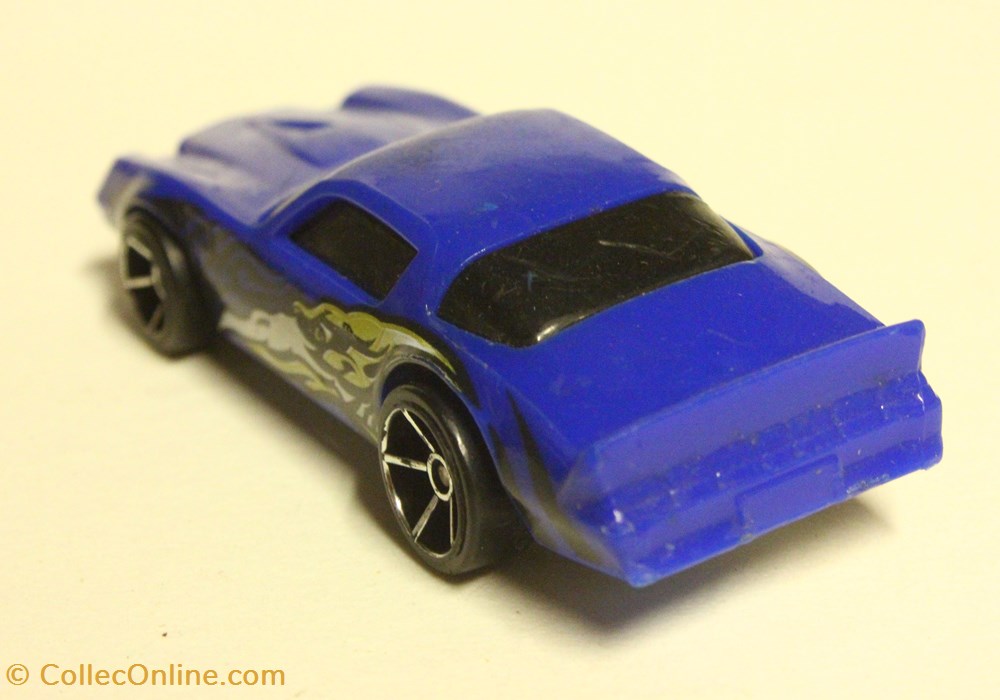 Camaro Z28 2 modeles reduits voitures chevrolet camaro z28