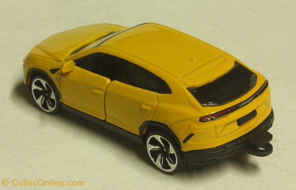 Lamborghini Urus 2 modele reduit voiture lamborghini urus