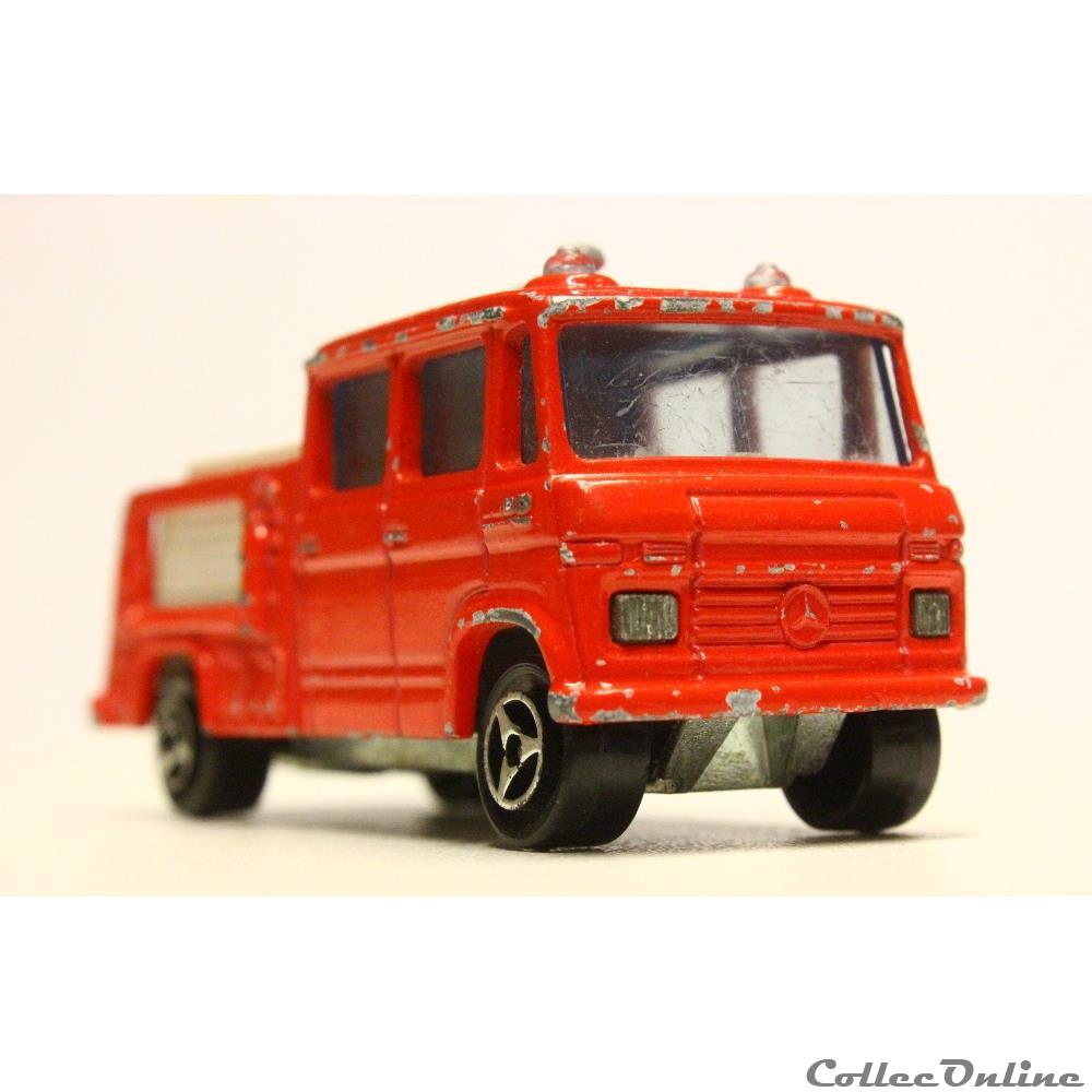 modele reduit voiture mercedes pompier aeroport