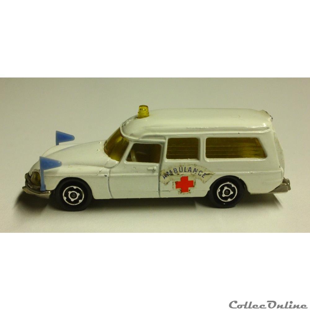 Citroën DS 21 Ambulance 3 modele reduit voiture citroen ds 21 ambulance
