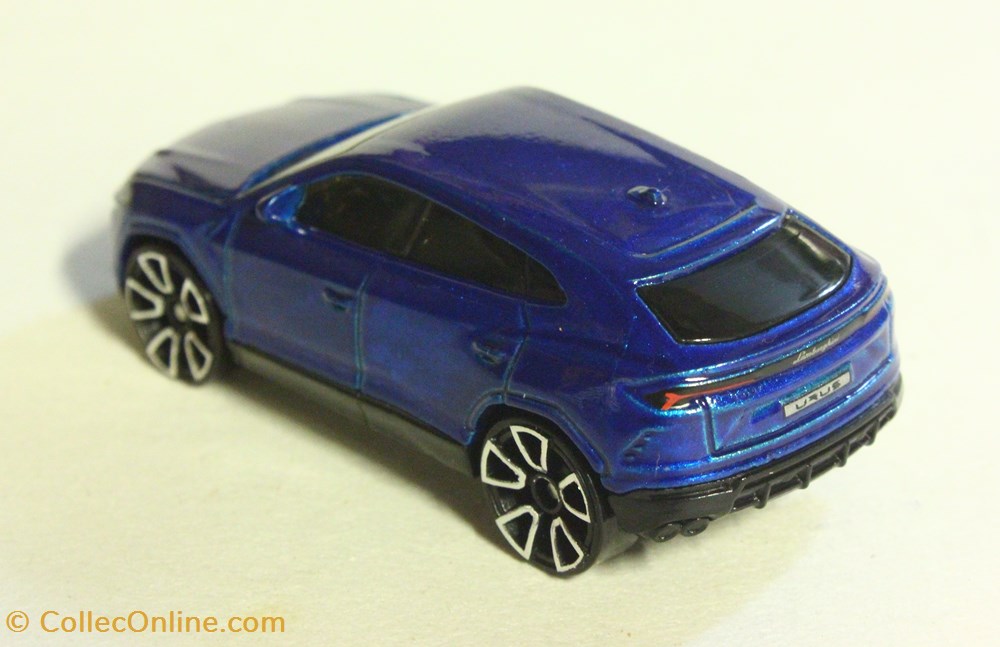 Lamborghini Urus 2017 2 modeles reduits voitures lamborghini urus 2017