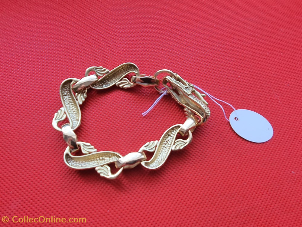 bijoux horlogerie de bras bracelet dragon or 18 carats