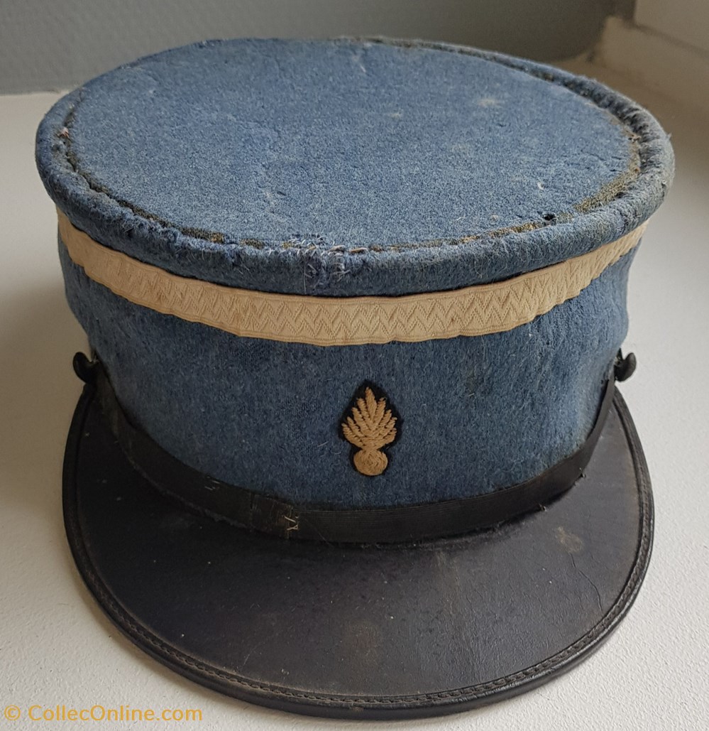 Képi bleu clair modèle 1915 militaria police gendarmerie kepi bleu clair modele 1915