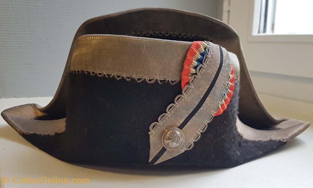 Chapeau modèle 1895 militaria police gendarmerie chapeau modele 1895