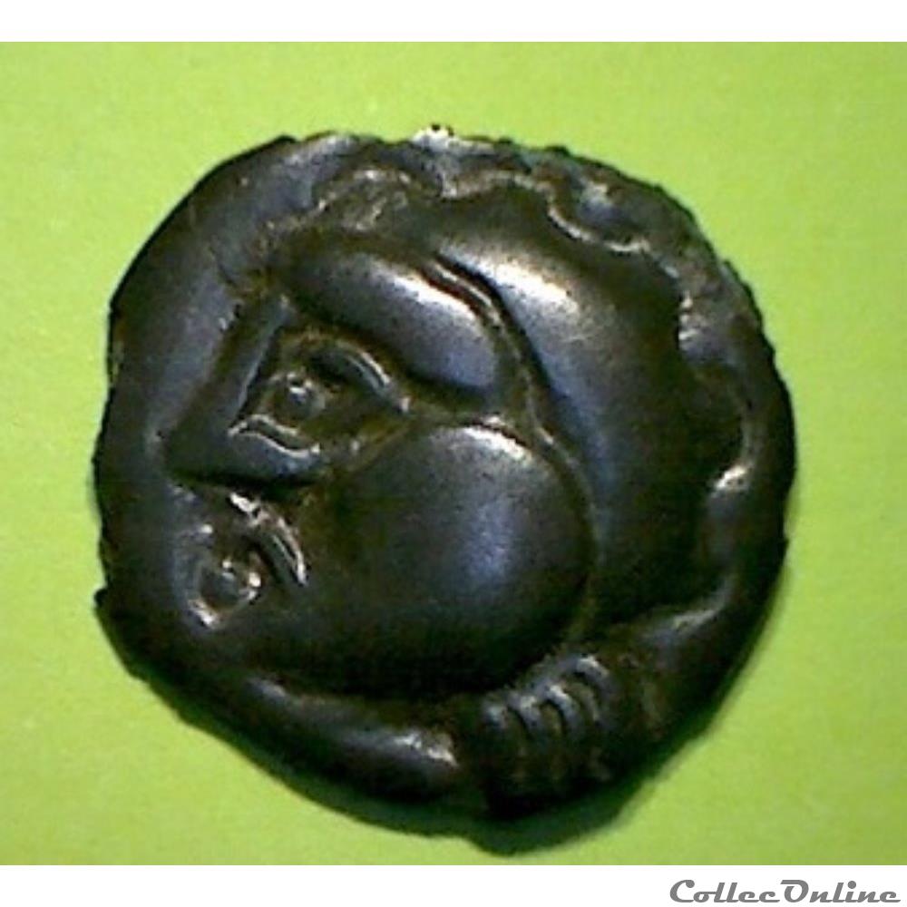 Série 24 DT 151 potin à la tête humaine sous le sanglier monnaie antique gauloise serie 24 dt 151 potin a la tete humaine sous le sanglier