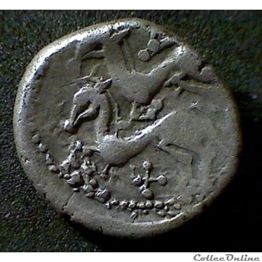 serie 1037 DT 3358 drachme aux chevaux et au trskèle monnaie antique gauloise serie 1037 dt 3358 drachme aux chevaux et au trskele