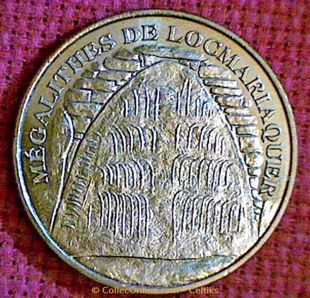 MEDAILLE - mégalithes de LOCMARIAQUER medailles france touristiques medaille megalithes de locmariaquer