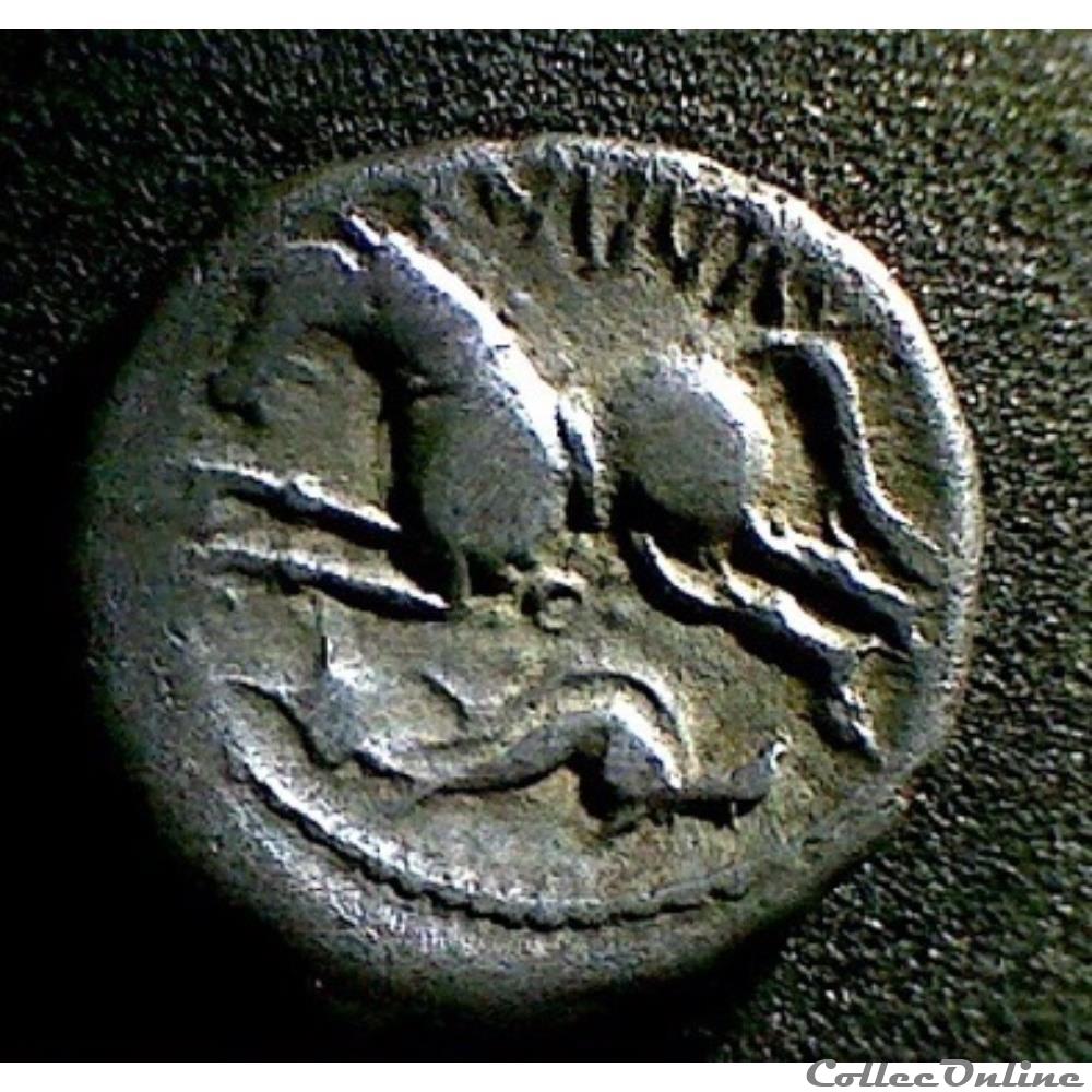 monnaie antique gauloise serie 63 dt 552 denier cricirv au cheval et au dauphin