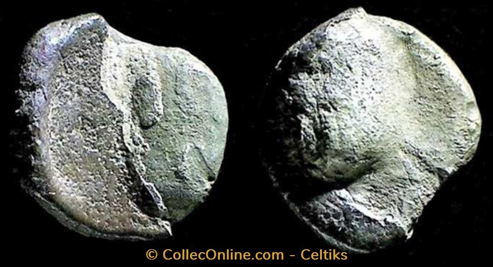 TARUSATES - drachme à la paire de fesses monnaies antiques celtes tarusates drachme a la paire de fesses