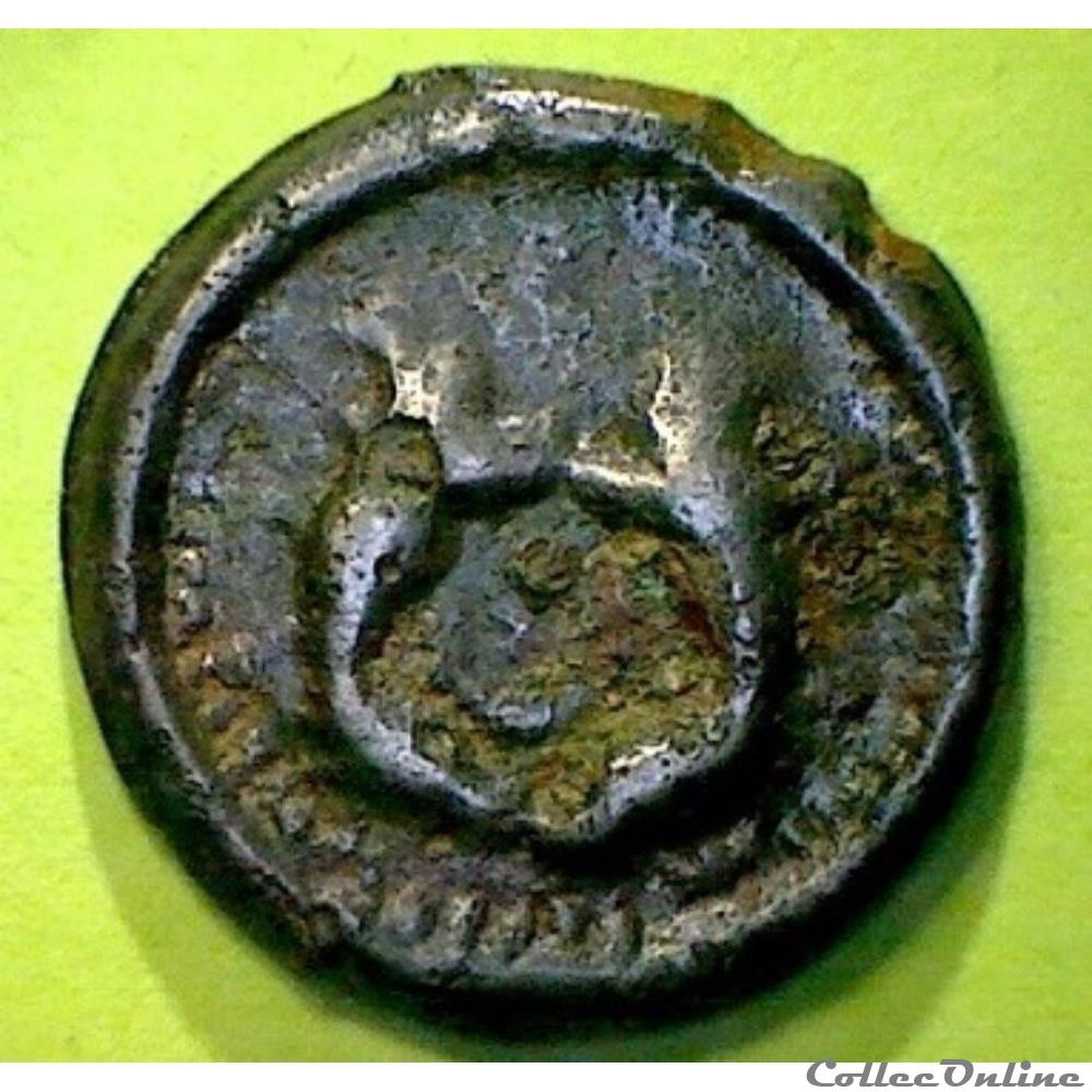 série 35 DT 212 potin aux animaux affrontés monnaie antique gauloise serie 35 dt 212 potin aux animaux affrontes