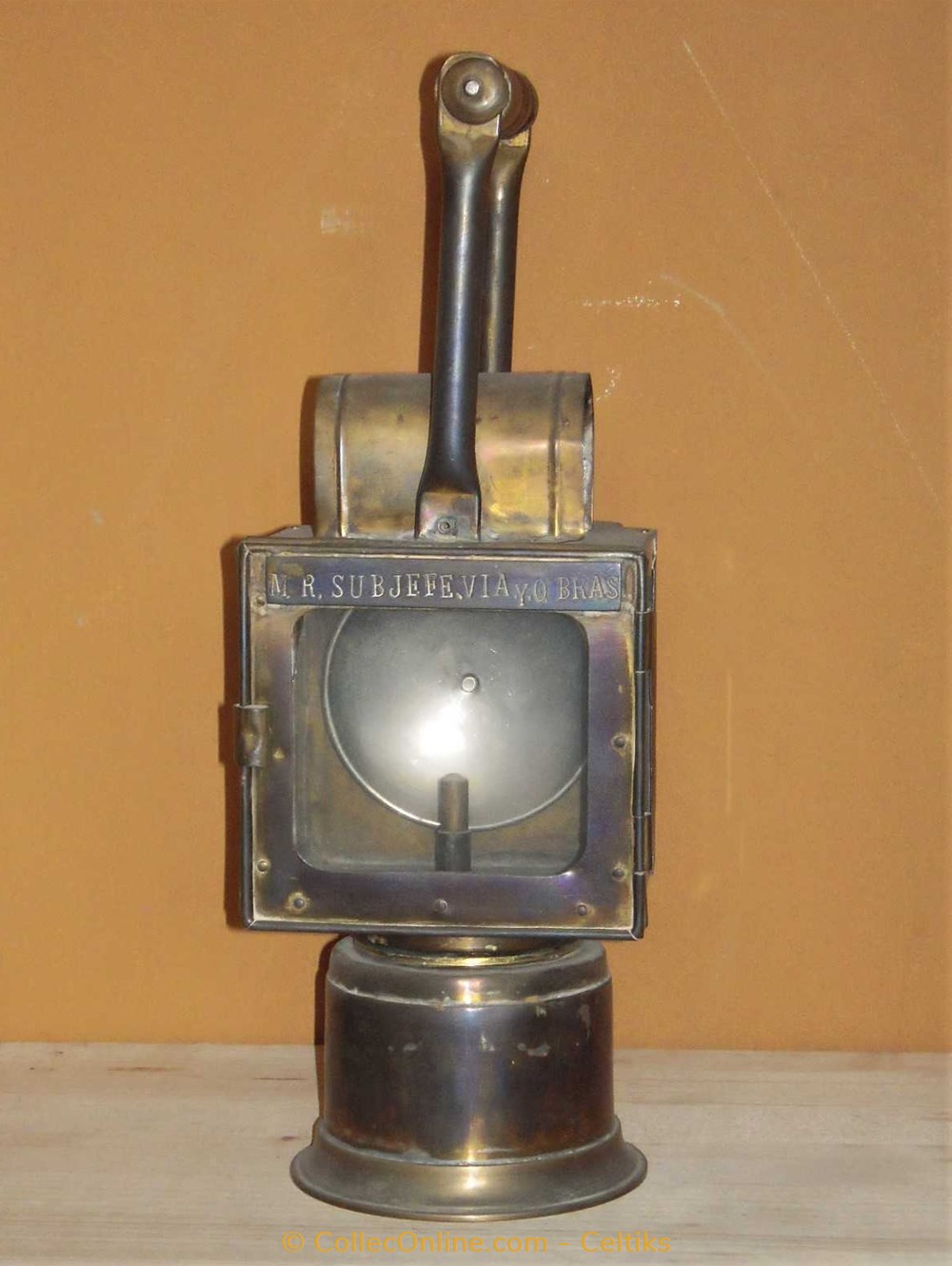 lampe à carbure art antiquites eclairage ancien exterieur lampe a carbure