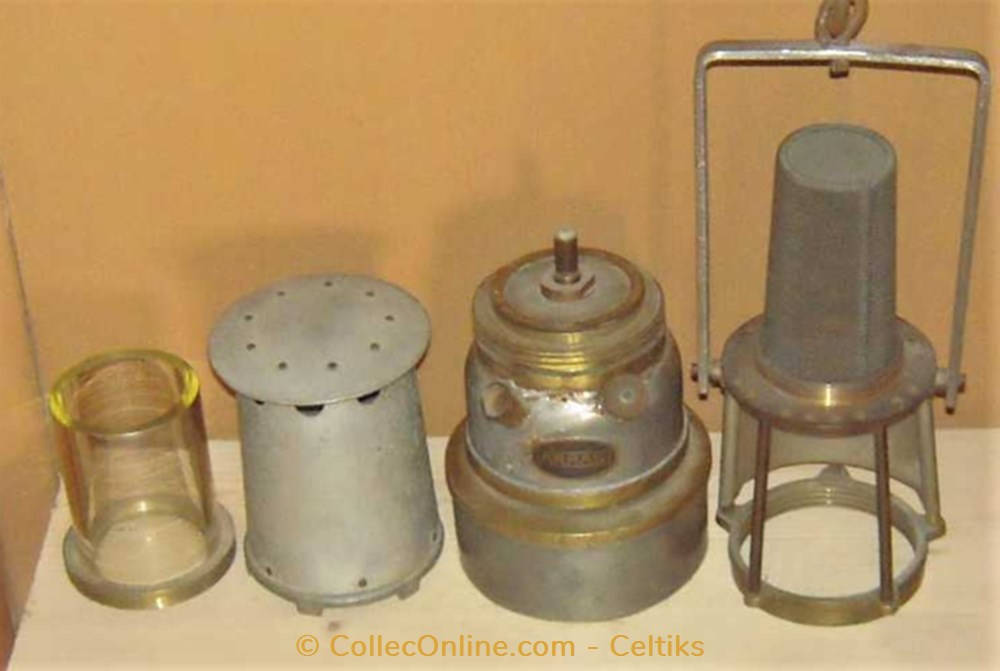 lampe de mine à carbure 3 art antiquites eclairage ancien lampe de mine a carbure